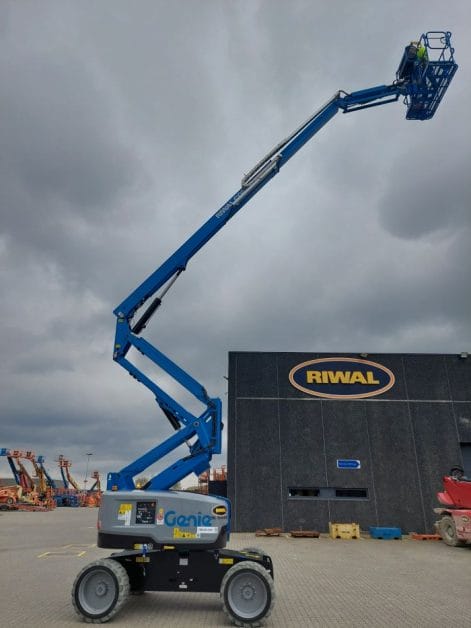 Genie Z60/37FE - Articulated boom lift